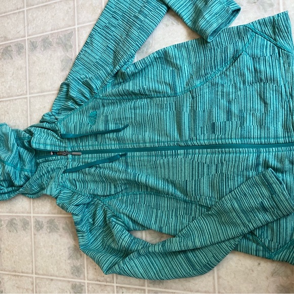 The North Face Jackets & Blazers - North Face Turquoise Fleece Full Zip Hooded Jacket